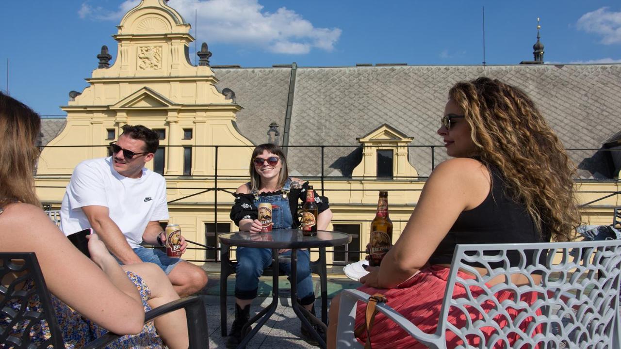 The Clock Inn Praga Esterno foto